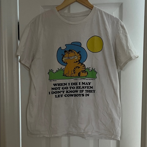 Tops - Vintage Garfield White T-Shirt